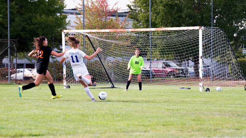 How to Start Playing Soccer? 10 Simple Steps for Beginners
