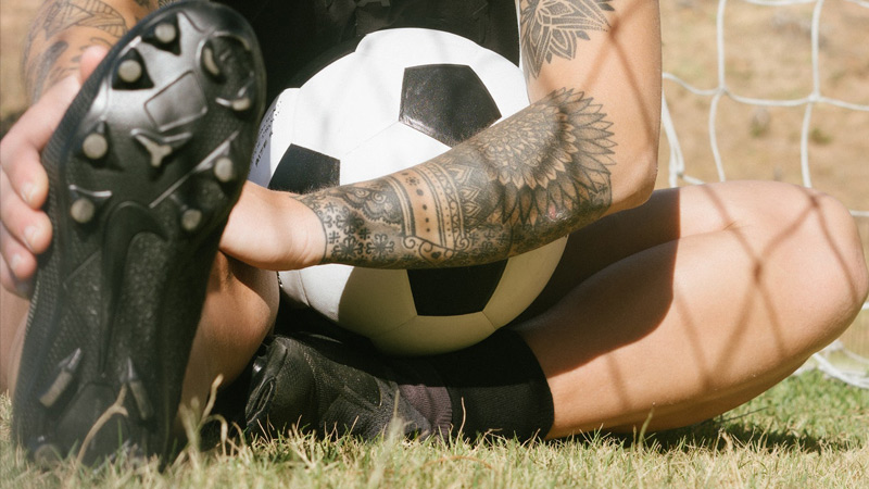 How to Break in Soccer Cleats and Make Them Comfortable? Fast and Easy 