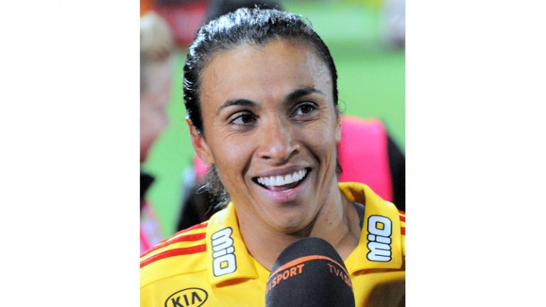 female-soccer-players-salary-10-highest-paid-women-in-soccer