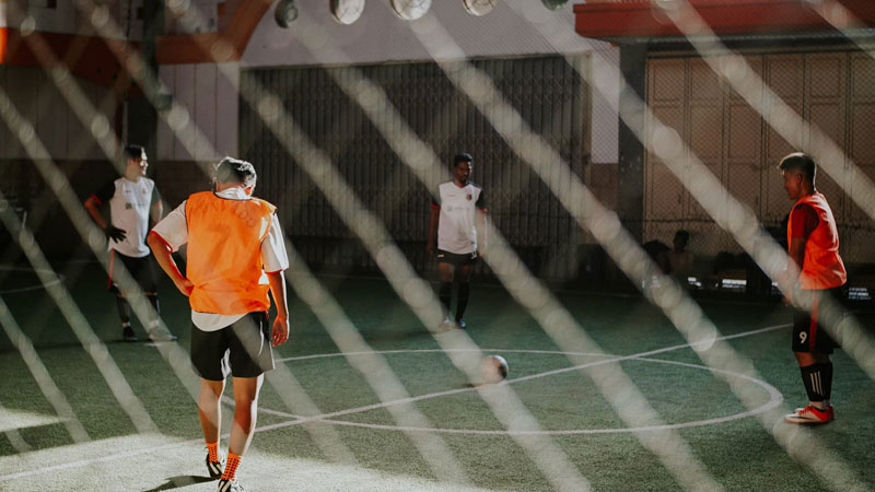 Soccer vs Futsal: 11 Key Differences 